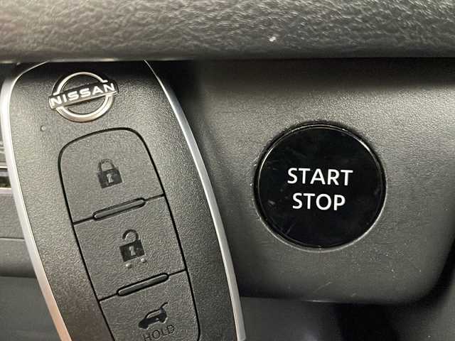 日産 エクストレイル G e－4ORCE 茨城県 2022(令4)年 1.8万km ダイヤモンドブラック 純正ナビ/・バックカメラ（全方位モニター）/・Bluetooth接続/・フルセグテレビ/・USB入力端子/ETC/ドライブレコーダー/パワーシート/純正ホイール/純正フロアマット/LEDヘッドライト/コーナーセンサー/プロパイロット/フロントフォグ/スマートルームミラー/ステアリングヒーター/オートブレーキホールド/置くだけ充電器