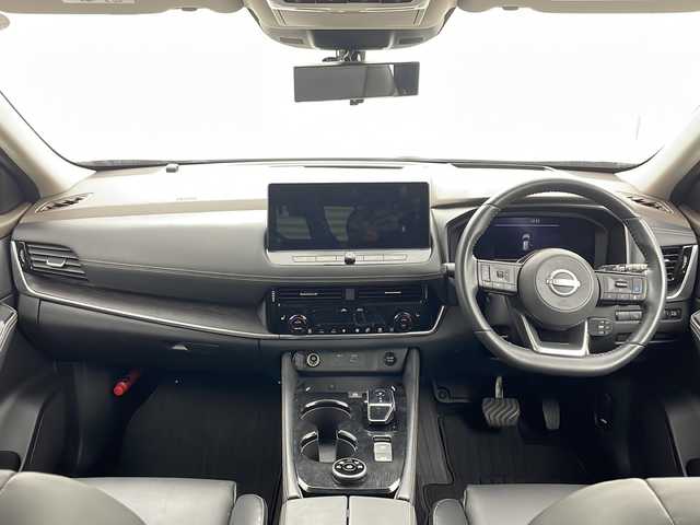 日産 エクストレイル G e－4ORCE 茨城県 2022(令4)年 1.8万km ダイヤモンドブラック 純正ナビ/・バックカメラ（全方位モニター）/・Bluetooth接続/・フルセグテレビ/・USB入力端子/ETC/ドライブレコーダー/パワーシート/純正ホイール/純正フロアマット/LEDヘッドライト/コーナーセンサー/プロパイロット/フロントフォグ/スマートルームミラー/ステアリングヒーター/オートブレーキホールド/置くだけ充電器