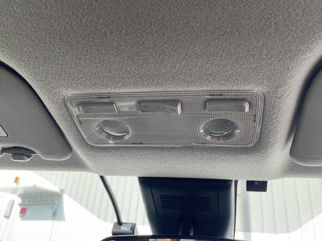 トヨタ アクア S スタイルブラック 三重県 2018(平30)年 4.3万km ホワイトパールクリスタルシャイン 禁煙　/純正ナビ/バックカメラ/純正ドラレコ/ETC/レーンキープアシスト/プリクラッシュ/ステアリングスイッチ/オートライト/オートハイビーム/ヘッドライトレベライザー/コーナーポール/電動格納ミラー