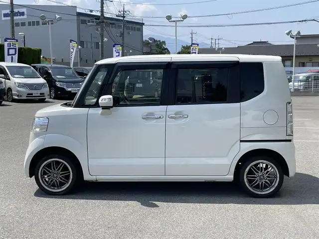 車両画像11