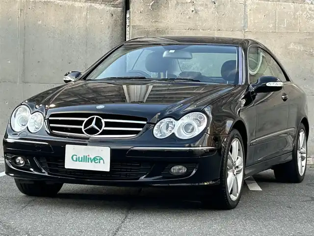 メルセデス・ベンツ ＣＬＫ２００ コンプレッサー アバンギャルド 愛知県 2008(平20)年 7.2万km オブシディアンブラック レザーシート/純正ナビ/前席メモリ機能付きパワーシート/前席シートヒーター/CD・DVD・AM・FM/クルーズコントロール/HIDヘッドライト(オートライト)/フォグライト/純正17インチアルミホイール/木目調パネル/木目調ドアトリム/純正フロアマット/スペアキー