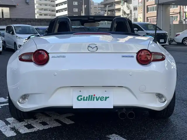 マツダ ロードスター 990S 神奈川県 2022(令4)年 2万km スノーフレイクホワイトパールマイカ オープンカー（手動）/6速MT/純正オーディオ/ビルトインETC/LEDヘッドライト/プッシュスタート/スマートキー/衝突軽減ブレーキ/車線逸脱警報/コーナーセンサー/BSM/Wエアバッグ/ABS/横滑り防止装置/RAYS鍛造16インチAW/Bremboブレーキ/新車時保証書/取扱説明書/スペアキー