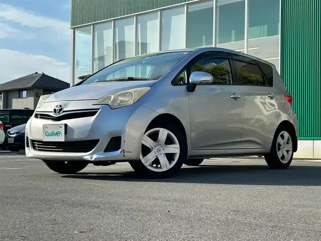 トヨタ ラクティス G 静岡県 2010(平22)年 14.2万km シルバーM エンジンスタートボタン/パワーステアリング/パワーウィンドウ/スマートキー/オートエアコン/CD/CDチェンジャー/バックカメラ/TV（ワンセグ）/純正SDナビ/純正フロアマット/布シート/ABS/オートライト/Wエアバッグ