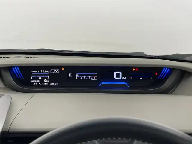 ホンダ フリード G ホンダセンシング 埼玉県 2018(平30)年 3.7万km コバルトブルーパール 純正7インチナビ/ CD DVD フルセグTV Bluetooth/純正11.6インチフリップダウンモニター/バックカメラ/ホンダセンシング/衝突軽減ブレーキ/レーンキープアシスト/クルーズコントロール/先行車発進お知らせ機能/両側パワースライドドア/左側ハンズフリースライドドア/ハーフレザーシート/LEDオートライト/スマートキー/ETC