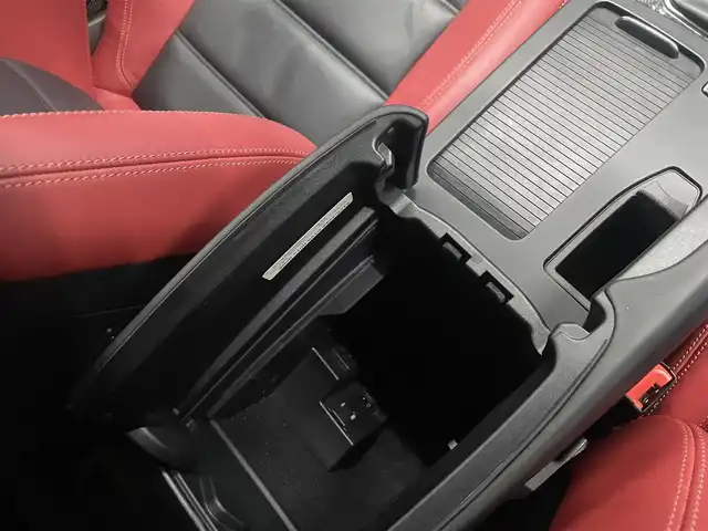 メルセデス・ベンツ Ｃ６３ ステーションワゴン 群馬県 2012(平24)年 4.2万km シルバー AMGパフォーマンスパッケージ/サンルーフ/赤黒コンビレザーシート/前後ドラレコ/レッドキャリパー/TVキャンセラー/19インチ黒ホイー/メモリ付きパワーシート/スマートキー/純正ナビ/フルセグTV