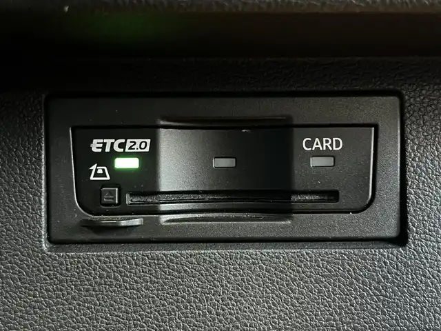 フォルクスワーゲン ＶＷ Ｔ－ロック TDI スタイル 山形県 2023(令5)年 2.5万km 緑 ディスカバープロパッケージ/純正ナビ/・Bluetooth/USB/AppleCarPlay/AndroidAuto/バックカメラ/パークアシスト/アダプティブクルーズコントロール/レーンキープアシスト/ブラインドスポットアシスト/アクティブブレーキアシスト/デジタルコックピット/オートホールド/純正LEDオートライト/ダイナミックライトアシスト/リヤトラフィックアラート/スピードリミッター/パドルシフト/社外ドライブレコーダー (前後)
