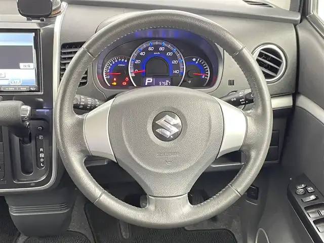 スズキ ワゴンＲ LTDⅡ 千葉県 2012(平24)年 5.8万km パールホワイト 社外8インチナビ/・Bluetooth接続/・フルセグTV/・CD/DVD再生/・バックカメラ/運転席シートヒーター/スマートキー/フロアマット/純正アルミホイール/プッシュスタート
