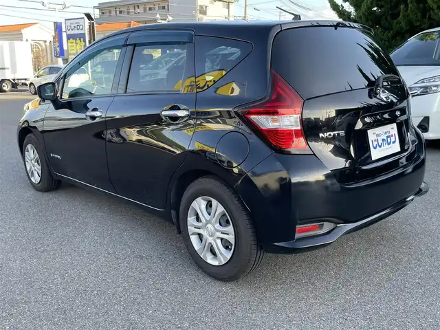 日産 ノート e－パワー X 和歌山県 2016(平28)年 9.7万km スーパーブラック (株)IDOMが運営する【じしゃロン和歌山店】の自社ローン専用車両になります。こちらは現金またはオートローンご利用時の価格です。自社ローンご希望の方は別途その旨お申付け下さい/純正ナビゲーション/型番：MJ116D-W/【CD/SD/AUX/BT/TV】/衝突被害軽減ブレーキ/HIDオートライト/純正フロアマット/純正ドアバイザー