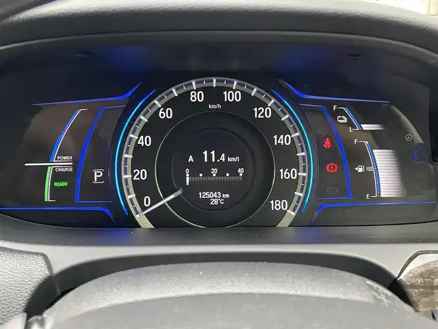 ホンダ アコード ハイブリッド EX 埼玉県 2013(平25)年 12.5万km プレミアムスパークルブラックパール (株)IDOMが運営する【じしゃロン川越店】の自社ローン専用車両になりますこちらは現金またはオートローンご利用時の価格です。自社ローンご希望の方は別途その旨お申付け下さい/プッシュスタート/純正HDDナビ　/　・AM/FM/　・CD/DVD/　・TV/　・Bluetooth/バックカメラ/ビルトインETC/前席パワーシート/ハーフレザーシート/純正フロアマット/クルーズコントロール/リアサンシェード/横滑り防止装置/衝突軽減ブレーキ/電動格納ミラー/ドアバイザー
