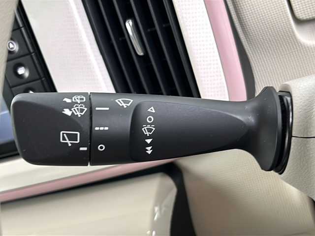 ダイハツ ムーヴ キャンバス X メイクアップ リミテッド SAⅢ 埼玉県 2021(令3)年 4.5万km パールホワイトⅢ/ブルーミングピンクメタリック 全方位カメラ　/ＥＴＣ　/両側電動スライドドア　/レーンキープアシスト　/オートマチックハイビーム　/盗難防止措置　/アイドリングストップ　/プッシュスタート　/スマートキー　/純正フロアマット　/前ドライブレコーダー/ステアリングスイッチ/フォグランプ