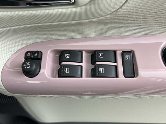 ダイハツ ムーヴ キャンバス X メイクアップ リミテッド SAⅢ 埼玉県 2021(令3)年 4.5万km パールホワイトⅢ/ブルーミングピンクメタリック 全方位カメラ　/ＥＴＣ　/両側電動スライドドア　/レーンキープアシスト　/オートマチックハイビーム　/盗難防止措置　/アイドリングストップ　/プッシュスタート　/スマートキー　/純正フロアマット　/前ドライブレコーダー/ステアリングスイッチ/フォグランプ