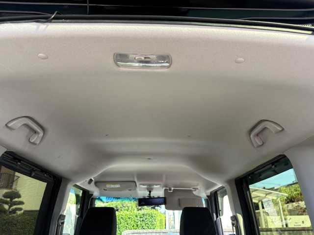 ホンダ Ｎ ＢＯＸ G Lパッケージ 大阪府 2017(平29)年 6万km クリスタルブラックパール 社外ナビ/バックカメラ/片側パワースライドドア/デジタルミラー/ミラー一体型ドラレコ/ビルトインETC/ステアリングスイッチ/横滑り防止装置/ドアバイザー/プッシュスタート/スマートキー