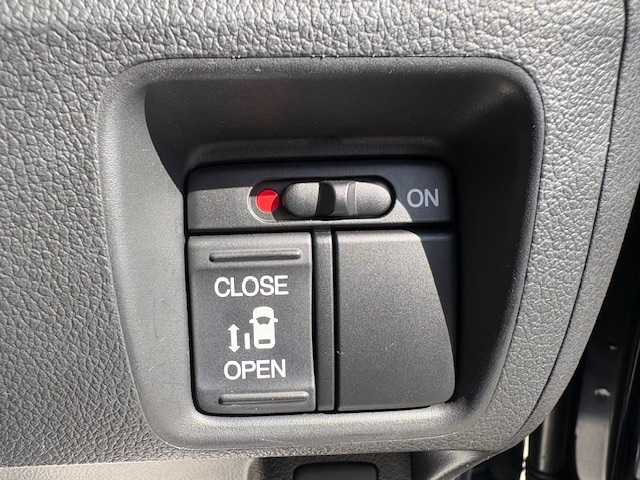 ホンダ Ｎ ＢＯＸ G Lパッケージ 大阪府 2017(平29)年 6万km クリスタルブラックパール 社外ナビ/バックカメラ/片側パワースライドドア/デジタルミラー/ミラー一体型ドラレコ/ビルトインETC/ステアリングスイッチ/横滑り防止装置/ドアバイザー/プッシュスタート/スマートキー