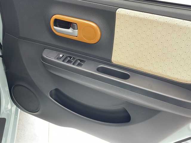 スズキ ラパン G 沖縄県 2012(平24)年 7.5万km アロマティックアクアメタリック 社外ナビ(ＡＶＩＣ－ＲＺ３０１)/(ＴＶ　ＣＤ　ＤＶＤ　ＡＭ　ＦＭ)　/ＥＴＣ　/ドライブレコーダー(AN-R084)　/スマートキー　/プッシュスタート　/スペアキー　/純正フロアマット　/ベンチシート　/オートエアコン　/パワーステアリング　/パワーウィンドウ