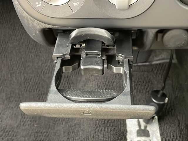 スズキ ラパン G 沖縄県 2012(平24)年 7.5万km アロマティックアクアメタリック 社外ナビ(ＡＶＩＣ－ＲＺ３０１)/(ＴＶ　ＣＤ　ＤＶＤ　ＡＭ　ＦＭ)　/ＥＴＣ　/ドライブレコーダー(AN-R084)　/スマートキー　/プッシュスタート　/スペアキー　/純正フロアマット　/ベンチシート　/オートエアコン　/パワーステアリング　/パワーウィンドウ