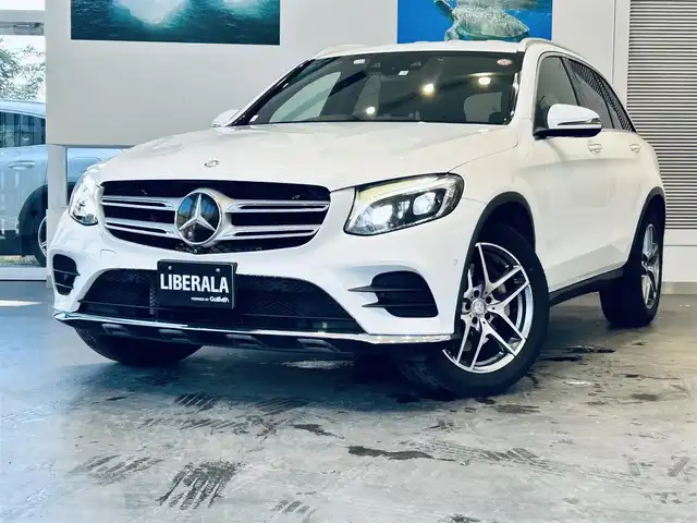 メルセデス・ベンツ ＧＬＣ２５０ 4マチック スポーツ 大阪府 2016(平28)年 6.6万km ポーラホワイト レーダーセーフティ/HUD/ACC/純正ナビ/TV/360度カメラ/純正19インチAW/LEDヘッドライト/電動リアゲート/ブラインドスポット/ルーフレール/パドルシフト/ハーフ革/メモリ付きパワーシート/シートヒーター