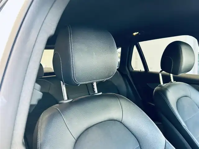 メルセデス・ベンツ ＧＬＣ２５０ 4マチック スポーツ 大阪府 2016(平28)年 6.6万km ポーラホワイト レーダーセーフティ/HUD/ACC/純正ナビ/TV/360度カメラ/純正19インチAW/LEDヘッドライト/電動リアゲート/ブラインドスポット/ルーフレール/パドルシフト/ハーフ革/メモリ付きパワーシート/シートヒーター