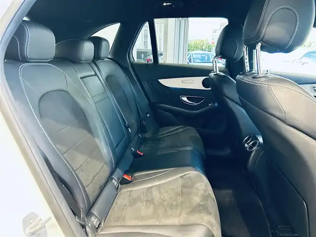 メルセデス・ベンツ ＧＬＣ２５０ 4マチック スポーツ 大阪府 2016(平28)年 6.6万km ポーラホワイト レーダーセーフティ/HUD/ACC/純正ナビ/TV/360度カメラ/純正19インチAW/LEDヘッドライト/電動リアゲート/ブラインドスポット/ルーフレール/パドルシフト/ハーフ革/メモリ付きパワーシート/シートヒーター