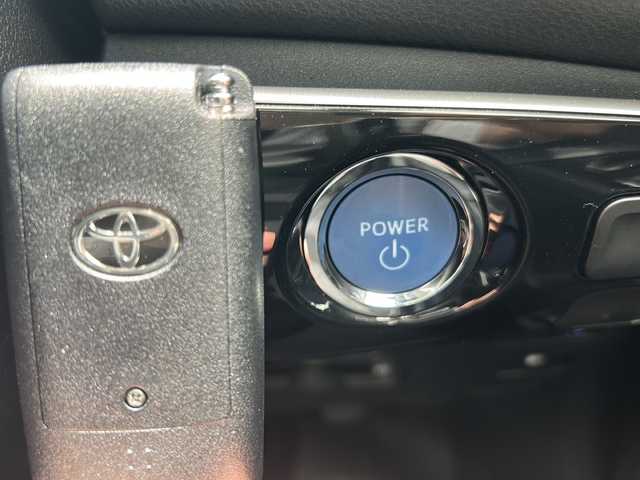 トヨタ プリウス ＰＨＶ S セーフティパッケージ 岐阜県 2022(令4)年 0.9万km アティチュードブラックマイカ ワンオーナー/モデリスタエアロ/純正メーカーナビ/フルセグTV/BT/AM/FM/Miracast/バックカメラ/ビルトインETC/アダプティブクルーズコントロール/プリクラッシュセーフティ/クリアランスソナー/ブラインドスポットモニター/レーンディパーチャーアラート/先行車発進お知らせ/純正フロアマット/充電ケーブル有