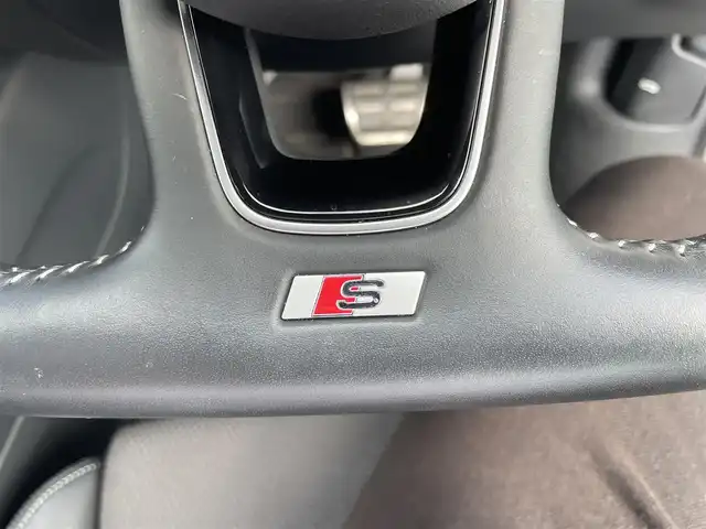 アウディ Ａ３ SB 30TFSI スポーツ 富山県 2020(令2)年 2.8万km 白 メーカーナビ／/フルセグＴＶ／/Ｂｌｕｅｔｏｏｔｈ／/ＤＶＤ再生／/スマートキー／/クルーズコントロール／/プッシュスタートエンジン／/コーナーセンサー／/パドルシフト／/ハーフレザー／/ビルトインＥＴＣ／/保証書//スマートキー