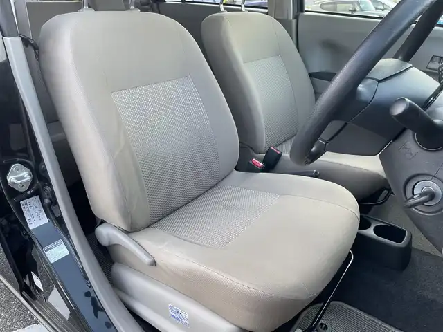 ダイハツ ミラ イース Lf メモリアルエディション 鳥取県 2013(平25)年 10.6万km ブラックマイカメタリック ４・Ｗ・Ｄ/社外ＣＤオーディオ／ＵＳＢ/キーレスキー/アイドリングストップ　/ヘットライトレベライザー/パワーウィンド/フロアマット/ドアバイザー