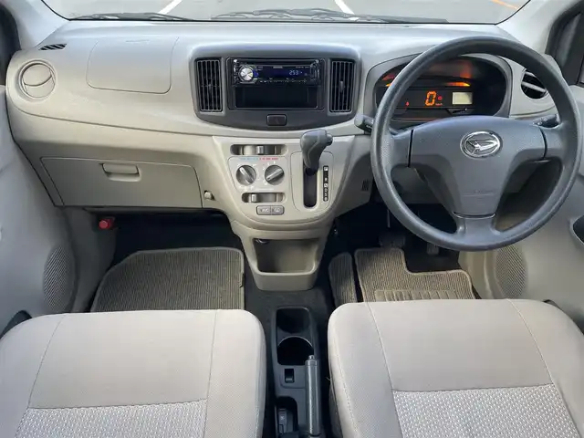 ダイハツ ミラ イース Lf メモリアルエディション 鳥取県 2013(平25)年 10.6万km ブラックマイカメタリック ４・Ｗ・Ｄ/社外ＣＤオーディオ／ＵＳＢ/キーレスキー/アイドリングストップ　/ヘットライトレベライザー/パワーウィンド/フロアマット/ドアバイザー