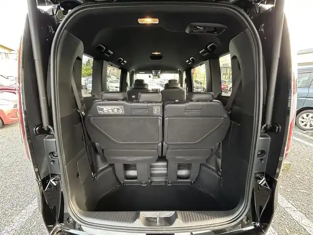 ホンダ ステップワゴン スパーダ eHEV 東京都 2024(令6)年 0.9万km クリスタルブラックパール ワンオーナー/純正9インチナビ/フルセグTV/Bluetoothオーディオ/DVD再生/バックカメラ/ビルトインETC/ナビ連動ドライブレコーダー/(DRH-229ND)/両側パワースライドドア/パワーバックドア/ハーフレザーシート/Honda SENSING