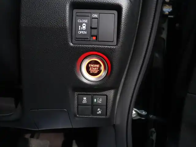 ホンダ Ｎ ＢＯＸ カスタム G L ホンダセンシング 福島県 2019(平31)年 8万km クリスタルブラックパール  4        W        D/ 社 外 ナ ビ・フ ル セ グ T V/ バ ッ ク カ メ ラ/ ビ ル ト イ ン E T C/ 左 側 パ ワ ー ス ラ イ ド ド ア/ レ ー ダ ー ク ル ー ズ コ ン ト ロ ー ル/ エンジンスターター付スマートキー/ 前 左 右 シ ー ト ヒ ー タ ー/ ホ ン ダ セ ン シ ン グ/ 純 正 １４ イ ン チ ア ル ミ/ 純 正 L E D ヘ ッ ド ラ イ ト/ 純 正 フ ォ グ ラ ン プ/ 横 滑 り 防 止 装 置/ ア イ ド リ ン グ ス ト ッ プ