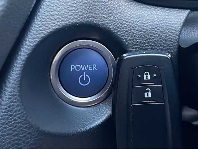 トヨタ カローラ クロス ハイブリッド S 福島県 2022(令4)年 3.8万km セメントグレーメタリック ワンオーナー　純正ディスプレイオーディオ　ナビ　バックカメラ　ビルトインＥＴＣ　プリクラッシュセーフティー　レーダークルーズコントロール　純正アルミホイール　ルーフレール　クリアランスソナー