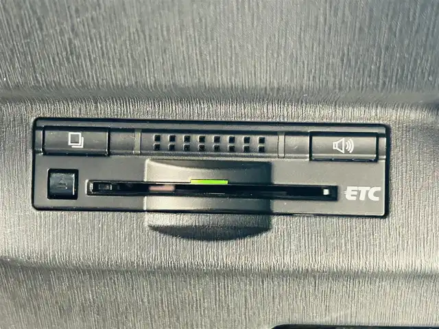 トヨタ プリウス G 岡山県 2015(平27)年 10万km ブラック (株)IDOMが運営する【じしゃロン岡山店】の自社ローン専用車両になります。こちらは現金またはオートローンご利用時の価格です。自社ローンご希望の方は別途その旨お申付け下さい/プッシュスタート/スペアキー1本/純正7インチナビ/バックカメラ/Bluetooth/AM/FM/CD/DVD/電格シート(運転席)/ハーフレザーシート