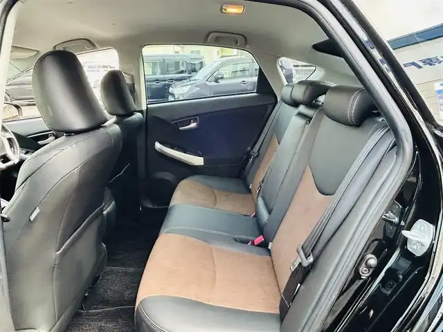 トヨタ プリウス G 岡山県 2015(平27)年 10万km ブラック (株)IDOMが運営する【じしゃロン岡山店】の自社ローン専用車両になります。こちらは現金またはオートローンご利用時の価格です。自社ローンご希望の方は別途その旨お申付け下さい/プッシュスタート/スペアキー1本/純正7インチナビ/バックカメラ/Bluetooth/AM/FM/CD/DVD/電格シート(運転席)/ハーフレザーシート