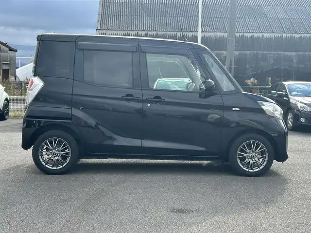 日産 デイズ ルークス X Vセレ +SeftyⅡ 山形県 2015(平27)年 7.2万km ブラック 衝突被害軽減システム/純正SDナビ/　　【CD　DVD　BT　フルセグ　USB　AUX】/アラウンドビューモニター/パワースライドドア/14インチアルミホイール/アイドリングストップ/ドライブレコーダー/純正フロアマット/電動格納ミラー/ドアバイザー/インテリジェントキー/ETC