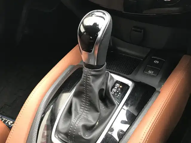 日産 エクストレイル ハイブリッド 20Xi レザーエディション 富山県 2020(令2)年 9.9万km シャイニングブルー ワンオーナー/純正９型ナビ/フルセグＴＶ／Bluetooth/プロパイロット/アラウンドビューモニター/スマートルームミラー/専用レザーシート/パワーバックドア/インテリキー/プッシュスタート/ＬＥＤヘッドライト/ビルトインＥＴＣ/シートヒーター/VDC/衝突軽減ブレーキ/保証書有り