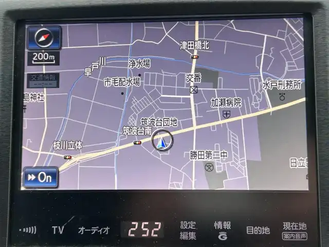トヨタ クラウン アスリート G 茨城県 2013(平25)年 14.1万km ホワイトパールクリスタルシャイン TOM’Sステアリング/ステアリングスイッチ/TV走行中視聴可/リアサンシェード/パドルシフト/シートメモリー/保証書付/スペアキー/シートエアコン/クルーズコントロール/ビルトインETC/Bluetooth接続可/バックカメラ/MTモード付AT/プッシュスタート