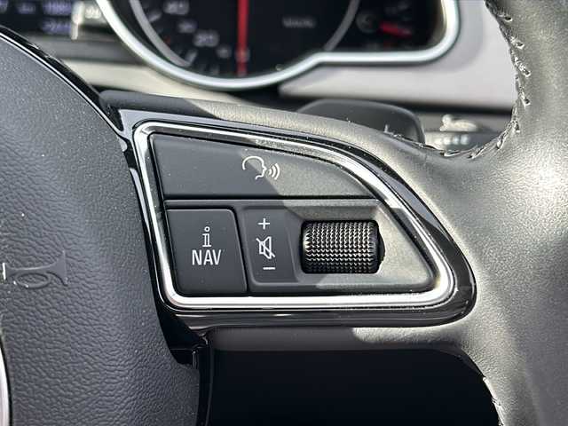 アウディ Ａ５ SB 2．0 TFSI クワトロ 福島県 2013(平25)年 2.9万km シルバー 純正メーカーナビ　バックＣ　フルセグ　ＧＰＳレーダー　Ｂｌｕｅｔｏｏｔｈ　電動黒革シートヒーター　パドルシフト　積込サマータイヤ付純正ＡＷ　ビルドインＥＴＣ　電動パーキングブレーキ　スマートキー