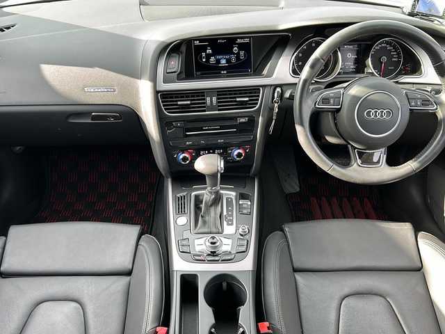 アウディ Ａ５ SB 2．0 TFSI クワトロ 福島県 2013(平25)年 2.9万km シルバー 純正メーカーナビ　バックＣ　フルセグ　ＧＰＳレーダー　Ｂｌｕｅｔｏｏｔｈ　電動黒革シートヒーター　パドルシフト　積込サマータイヤ付純正ＡＷ　ビルドインＥＴＣ　電動パーキングブレーキ　スマートキー