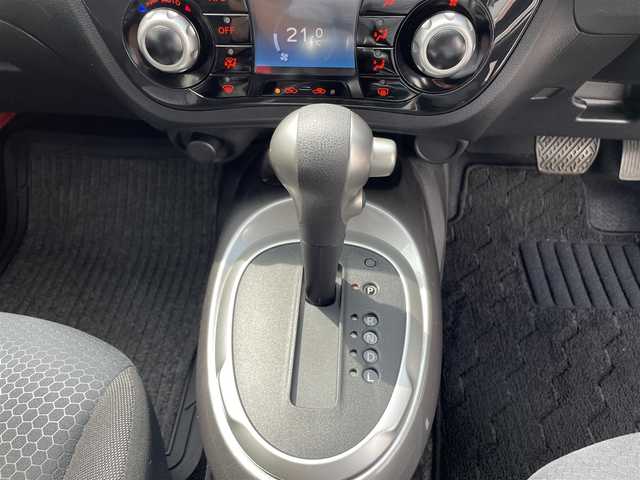 日産 ジューク 15RX タイプV 愛知県 2012(平24)年 3.9万km ダークメタルグレー ワンオーナー/社外ナビ（AM/FM/CD/DVD/BT/フルセグTV）/ETC/バックカメラ/プッシュスタート/電動格納ドアミラー/純正フロアマット/ドアバイザー