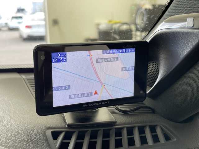 トヨタ ハリアー Z レザーパッケージ 道央・札幌 2021(令3)年 3.9万km ホワイトパールクリスタルシャイン ・４WD /トヨタセーフティセンス/・プリクラッシュセーフティ/・レーダークルーズコントロール/・純正１２.3インチディスプレイ/・JBLサウンドシステム/・Miracast/Bluetooth/フルセグ/・バックカメラ /・パワーバックドア /・ブラインドスポットモニター/・レザーシート/D.N席シートヒーター/・D.N席ベンチレーション/・D.N席パワーシート/・LEDライト/オートハイビーム/・ミラーヒーター/ステアリングヒーター/・デジタルインナーミラー/・ビルトインETC/・スマートキー