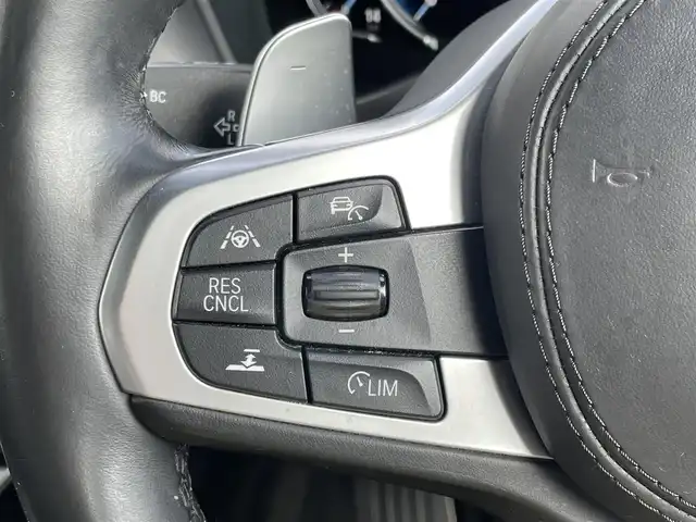 ＢＭＷ Ｘ３ xDrive20d Mスポーツ 愛知県 2019(令1)年 6.3万km アルピンホワイトⅢ 黒革シート/純正メモリーナビ・地デジTV/全方位カメラ/ワイヤレス充電/レーダークルーズコントロール/衝突軽減ブレーキ/LKA/BSM/コーナーセンサー/純正19インチアルミホイール/LEDライト/LEDフォグ/パワーバックドア/ルーフレール/前席パワーシート/全席シートヒーター/純正CD/DVD/MSV/USB/BT/ビルトインETC/プッシュスタート/スマートキー/整備記録/保証書/取扱説明書