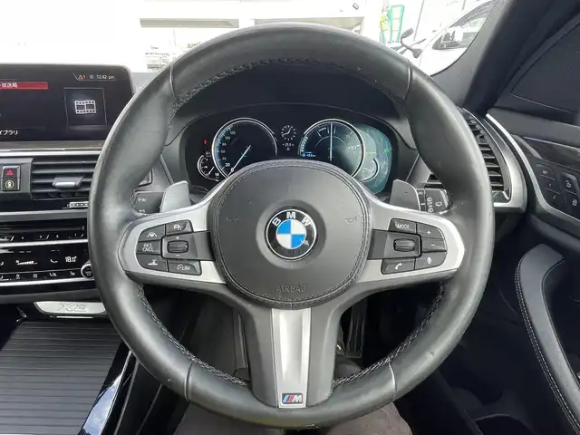 ＢＭＷ Ｘ３ xDrive20d Mスポーツ 愛知県 2019(令1)年 6.3万km アルピンホワイトⅢ 黒革シート/純正メモリーナビ・地デジTV/全方位カメラ/ワイヤレス充電/レーダークルーズコントロール/衝突軽減ブレーキ/LKA/BSM/コーナーセンサー/純正19インチアルミホイール/LEDライト/LEDフォグ/パワーバックドア/ルーフレール/前席パワーシート/全席シートヒーター/純正CD/DVD/MSV/USB/BT/ビルトインETC/プッシュスタート/スマートキー/整備記録/保証書/取扱説明書