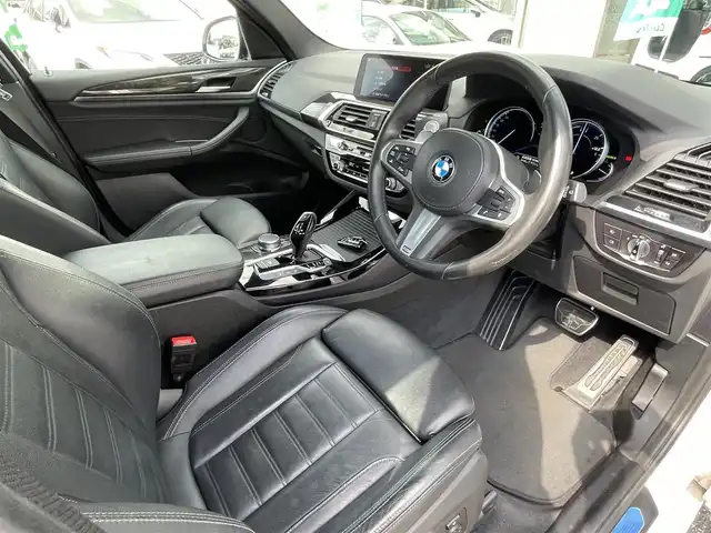 ＢＭＷ Ｘ３ xDrive20d Mスポーツ 愛知県 2019(令1)年 6.3万km アルピンホワイトⅢ 黒革シート/純正メモリーナビ・地デジTV/全方位カメラ/ワイヤレス充電/レーダークルーズコントロール/衝突軽減ブレーキ/LKA/BSM/コーナーセンサー/純正19インチアルミホイール/LEDライト/LEDフォグ/パワーバックドア/ルーフレール/前席パワーシート/全席シートヒーター/純正CD/DVD/MSV/USB/BT/ビルトインETC/プッシュスタート/スマートキー/整備記録/保証書/取扱説明書