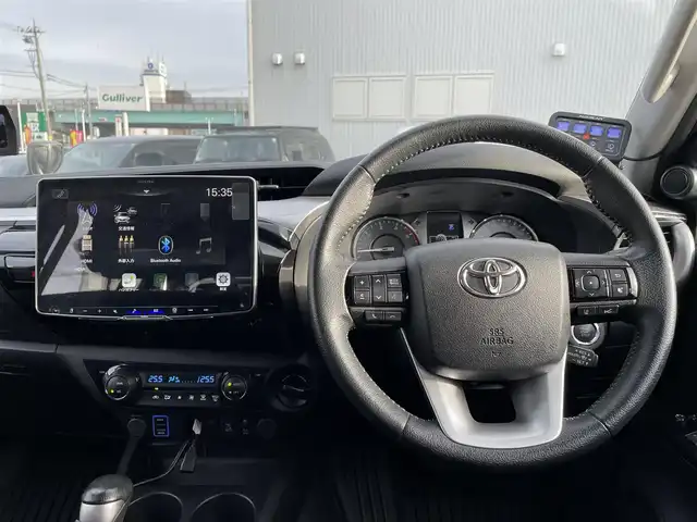 トヨタ ハイラックス Z 石川県 2022(令4)年 6.1万km ＤグリーンＭ 4WD/ディーゼル/アルパインディスプレイオーディオ/バックカメラ/LEDヘッドライト/ETC/トヨタセーフティセンス/YAKIMAラック/BATTLEZサスペンション/リフトUP/社外ブラックアルミホイール/コーナーセンサー/レーダークルーズ/ドライブレコーダー/スマートキー/プッシュスタート