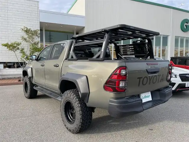 トヨタ ハイラックス Z 石川県 2022(令4)年 6.1万km ＤグリーンＭ 4WD/ディーゼル/アルパインディスプレイオーディオ/バックカメラ/LEDヘッドライト/ETC/トヨタセーフティセンス/YAKIMAラック/BATTLEZサスペンション/リフトUP/社外ブラックアルミホイール/コーナーセンサー/レーダークルーズ/ドライブレコーダー/スマートキー/プッシュスタート