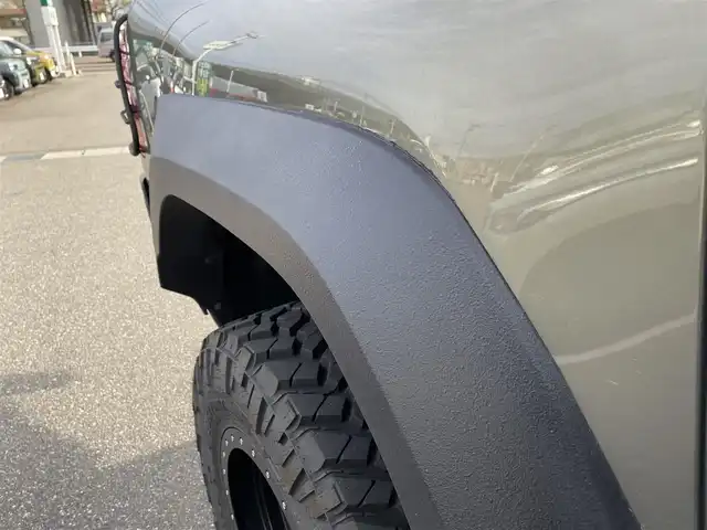 トヨタ ハイラックス Z 石川県 2022(令4)年 6.1万km ＤグリーンＭ 4WD/ディーゼル/アルパインディスプレイオーディオ/バックカメラ/LEDヘッドライト/ETC/トヨタセーフティセンス/YAKIMAラック/BATTLEZサスペンション/リフトUP/社外ブラックアルミホイール/コーナーセンサー/レーダークルーズ/ドライブレコーダー/スマートキー/プッシュスタート