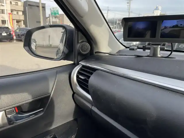 トヨタ ハイラックス Z 石川県 2022(令4)年 6.1万km ＤグリーンＭ 4WD/ディーゼル/アルパインディスプレイオーディオ/バックカメラ/LEDヘッドライト/ETC/トヨタセーフティセンス/YAKIMAラック/BATTLEZサスペンション/リフトUP/社外ブラックアルミホイール/コーナーセンサー/レーダークルーズ/ドライブレコーダー/スマートキー/プッシュスタート