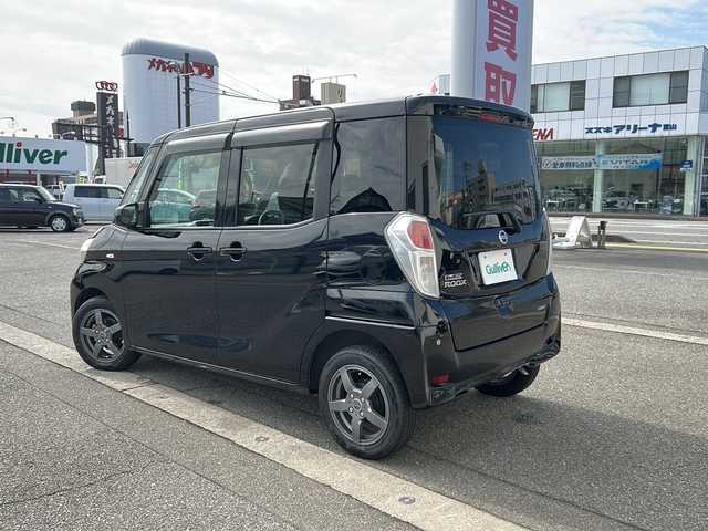 日産 デイズ ルークス X 富山県 2015(平27)年 6.3万km ブラック スマートキー×３/両側パワースライドドア/アラウンドビューモニター/純正メモリーナビ(MC315D-W)/DVD/BT/フルセグTV/USB/バックソナー/衝突安全ブレーキ/リアシェード/前後ドラレコ(DRY-TW7550)/電格ミラー/プッシュスタート/純正フロアマット/純正ドアバイザー/ヘッドライトレベライザー/サーキュレーター/保証書・取説・ナビ取説