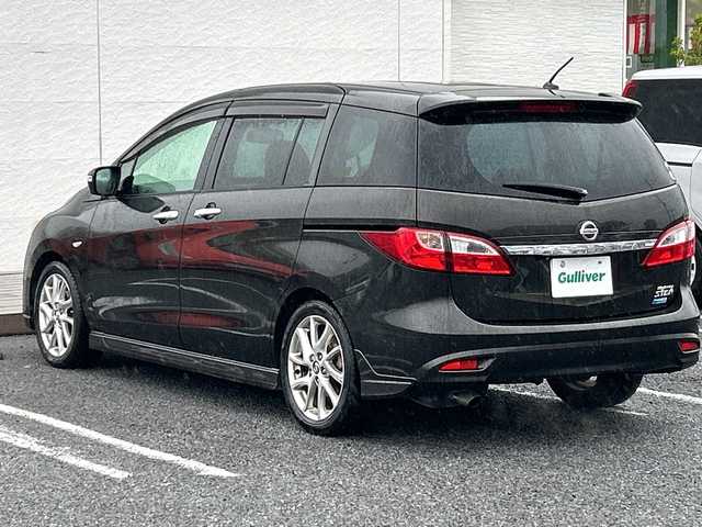 日産 ラフェスタ ハイウェイスター Gスプレモ 千葉県 2012(平24)年 10.7万km スパークリングブラック ナビＭＭ３１２Ｄ－Ａ　Ｂカメ　ＥＴＣ　ドラレコ　ワンセグＴＶ　Ｂｔ　ＣＤ　ハーフレザーシート　純正エアロ　キセノンライト　オートライト　１７インチＡＷ　両側パワースライドドア　３列シート　フロアマット