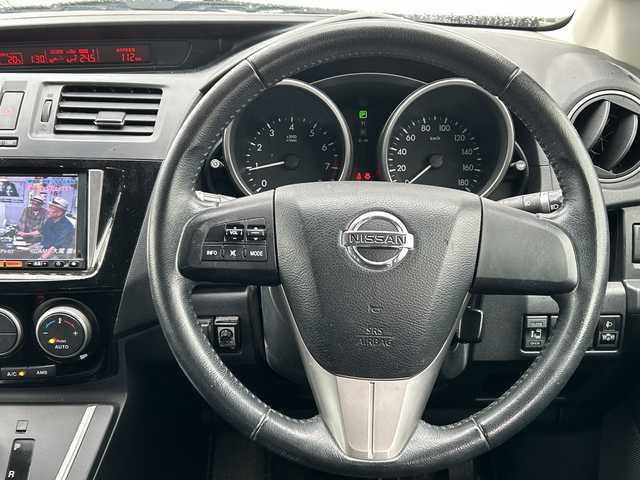 日産 ラフェスタ ハイウェイスター Gスプレモ 千葉県 2012(平24)年 10.7万km スパークリングブラック ナビＭＭ３１２Ｄ－Ａ　Ｂカメ　ＥＴＣ　ドラレコ　ワンセグＴＶ　Ｂｔ　ＣＤ　ハーフレザーシート　純正エアロ　キセノンライト　オートライト　１７インチＡＷ　両側パワースライドドア　３列シート　フロアマット