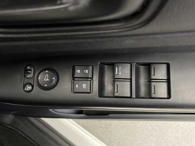 ホンダ Ｎ ＢＯＸ G Lパッケージ 長野県 2016(平28)年 4.9万km プレミアムホワイトパールⅡ 4WD/ワンオーナー/純正メモリナビ&ワンセグ&CD&BT/片側パワースライドドア/前席シートヒーター/2列目サンシェード/バックカメラ/ビルトインETC/ハロゲンライト/電動格納ミラー/ウィンカーミラー/純正ホイールキャップ装着/純正フロアマット/純正ドアバイザー/プッシュスタート/スマートキー/新車保証書