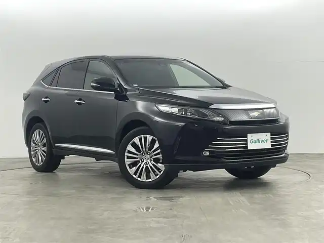 トヨタ ハリアー エレガンス 福島県 2015(平27)年 6.1万km ブラック パノラマサンルーフ/トヨタセーフティーセンス/・プリクラッシュセーフティー/・レーダークルーズコントロール/・クリアランスソナー/・レーンディパーチャーアラート/社外9型ALPINEナビ/・フルセグTV/・BT.CD/DVD.SD.AM/FM/パワーシート/ハーフレザーシート/ETC/LEDヘッドライト/純正AW/ステアリングスイッチ/プッシュスタート/スマートキー/純正フロアマット